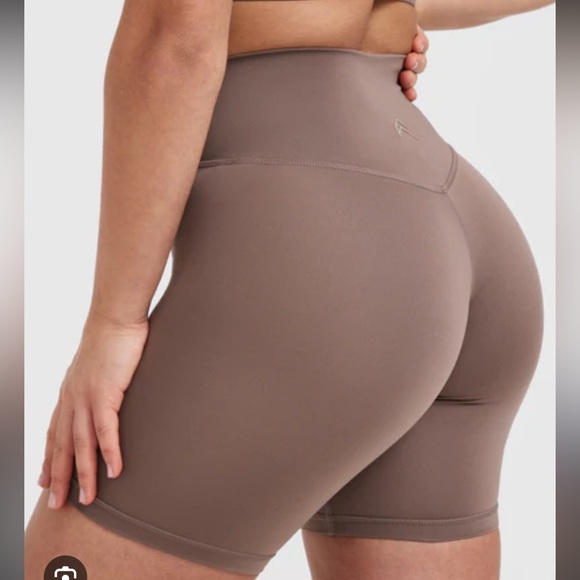 Oner Active High Waisted cool brown timeless Shorts - Picture 1 of 4
